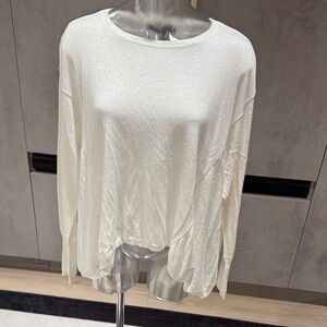 Massimo Elegant White Long Sleeve Top